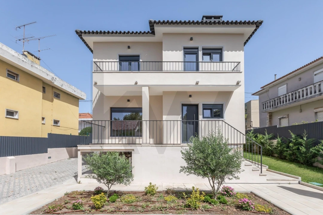 Moradia T5 para Arrendamento em Carcavelos e Parede Foto 2