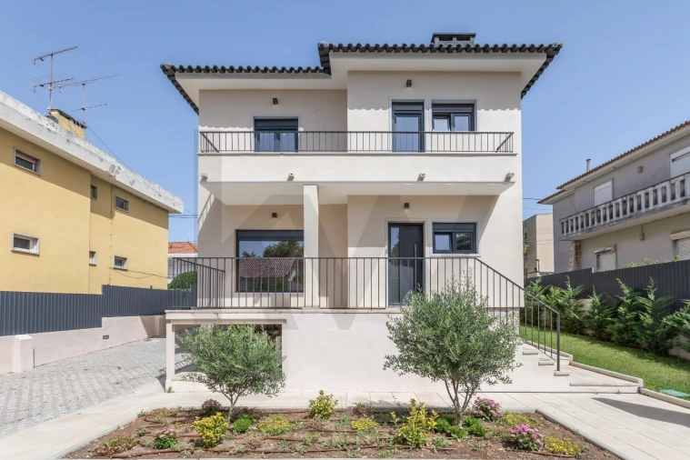 Moradia T5 para Arrendamento em Carcavelos e Parede Foto 2
