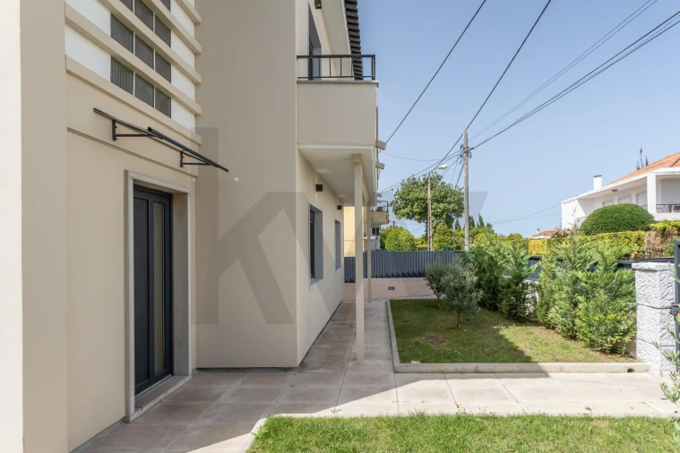 Moradia T5 para Arrendamento em Carcavelos e Parede Foto 6
