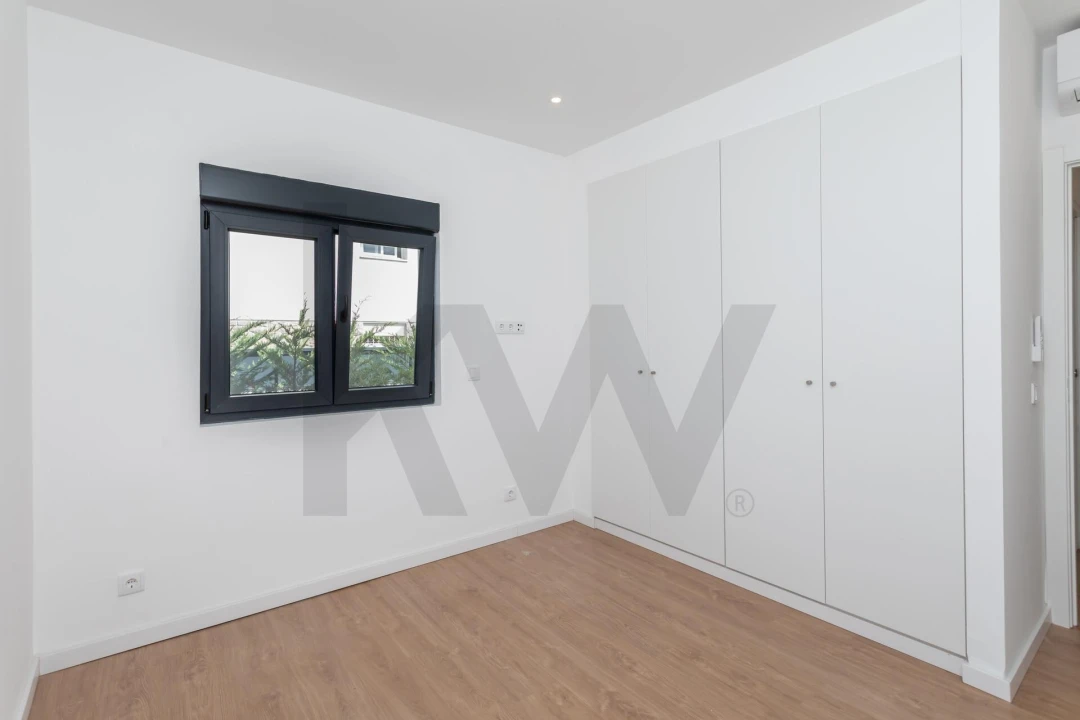Moradia T5 para Arrendamento em Carcavelos e Parede Foto 19