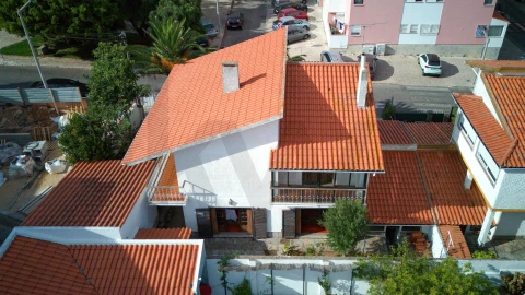 Moradia T4 para Venda em Alcabideche