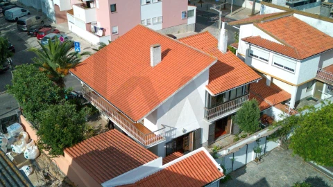 Moradia T4 para Venda em Alcabideche