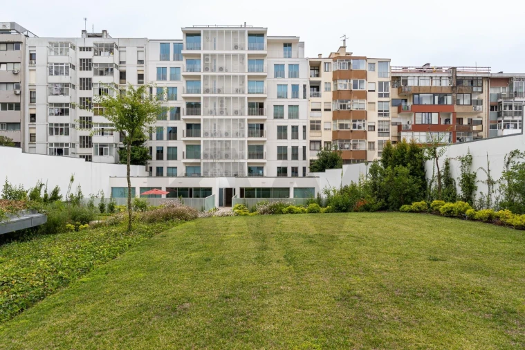 Apartamento T3 para Venda em Ramalde Foto 32