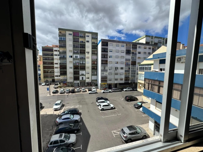 Apartamento T3 para Venda em Amora Foto 22