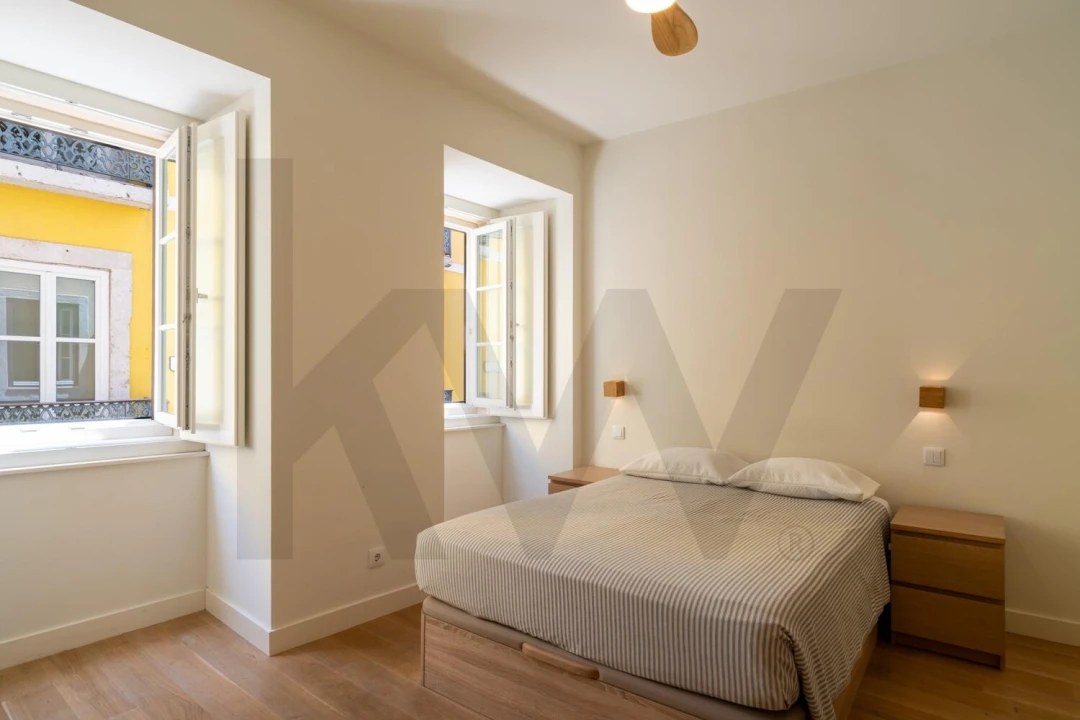 Apartamento T2 para Arrendamento em Santo António Foto 11