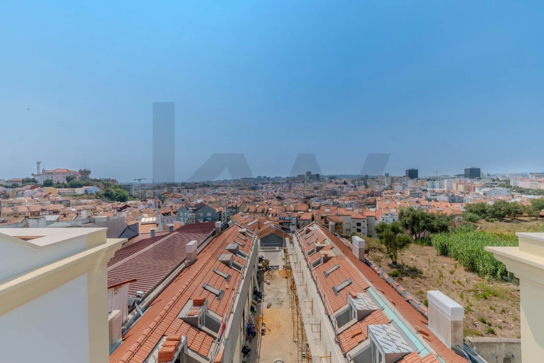Apartamento T2 para Venda em Areeiro Foto 1
