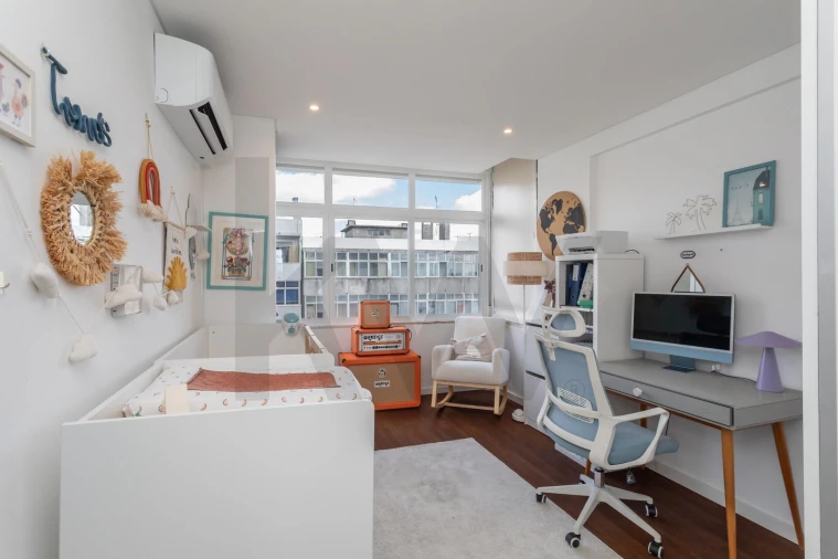 Apartamento T2 para Venda em Ajuda Foto 20
