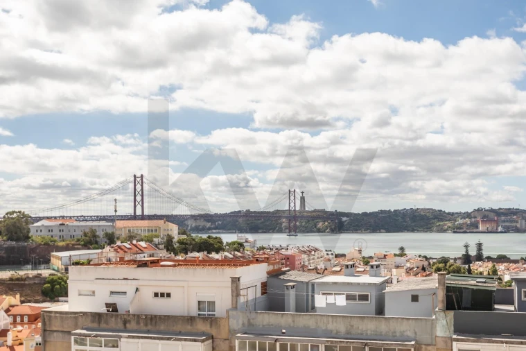 Apartamento T2 para Venda em Ajuda Foto 24