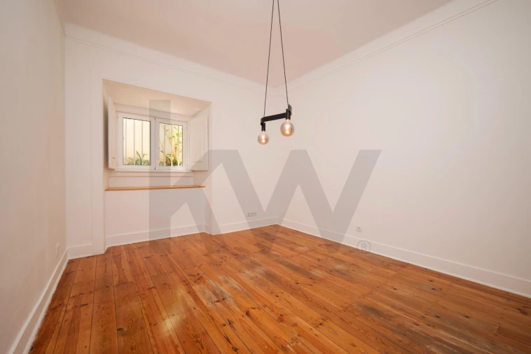 Apartamento T1 para Arrendamento em Santo António Foto 7