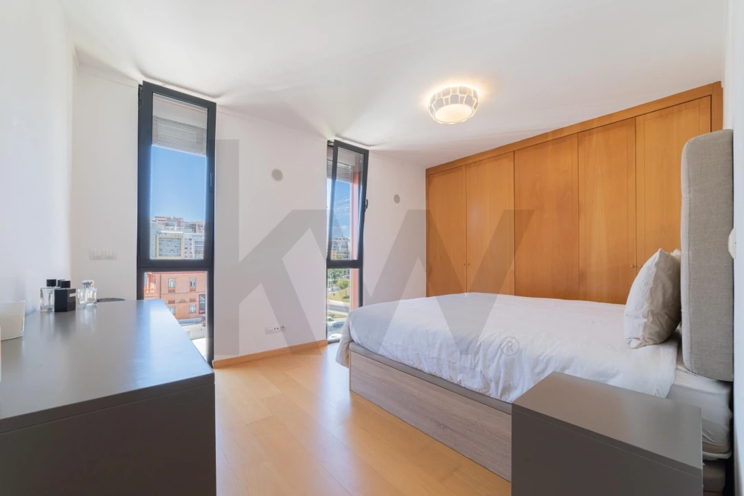 Apartamento T2 para Venda em Algés, Linda-A-Velha e Cruz Quebrada-Dafundo Foto 9