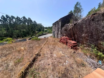 Moradia T4 para Venda em Junqueira