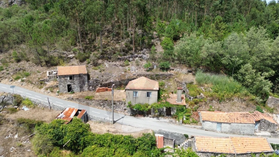 Moradia T4 para Venda em Junqueira Foto 30