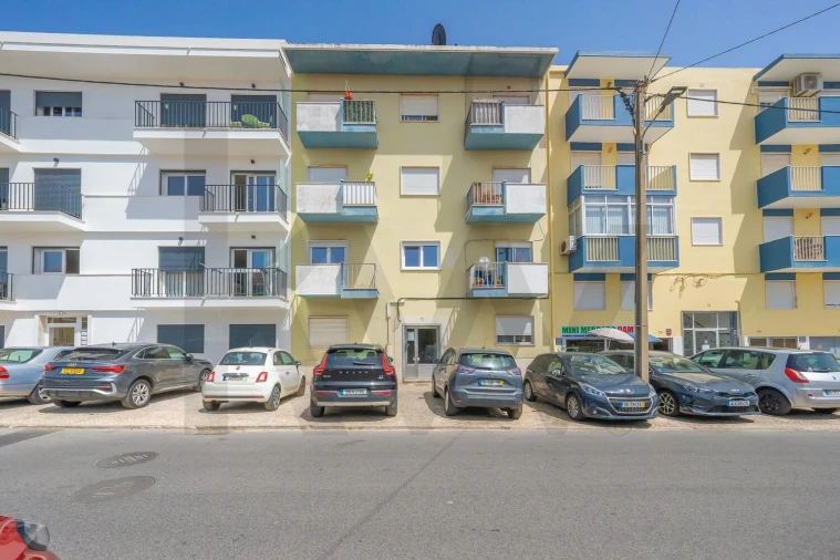 Apartamento T2 para Venda em Laranjeiro e Feijó Foto 30