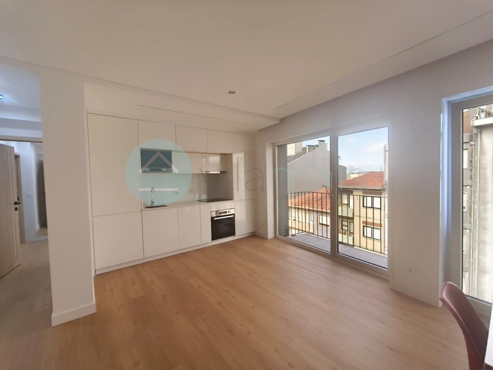 Apartamento T1 para Venda em Bonfim Foto 1