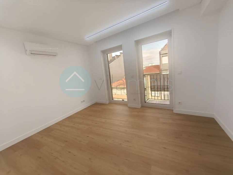 Apartamento T1 para Venda em Bonfim Foto 4
