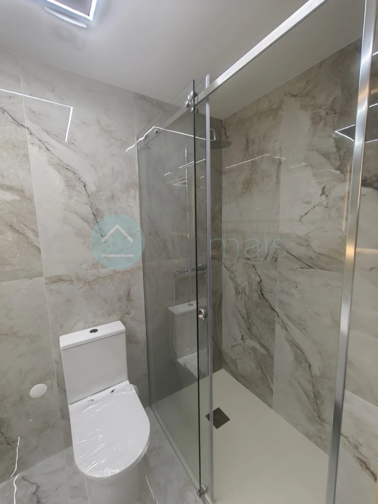 Apartamento T1 para Venda em Bonfim Foto 9