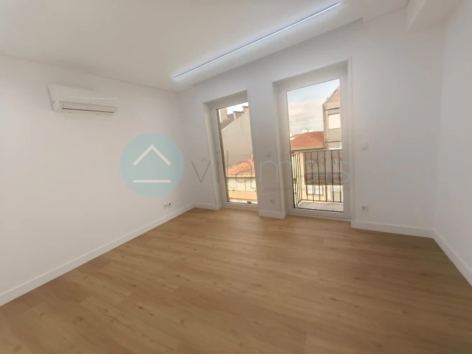Apartamento T1 para Venda em Bonfim Foto 4