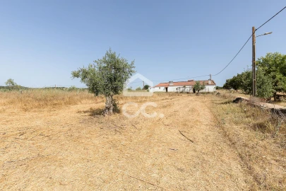 Quinta T2 para Venda em Ameixial (Santa Vitória e São Bento)