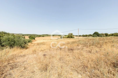 Quinta T2 para Venda em Ameixial (Santa Vitória e São Bento)