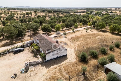 Quinta T2 para Venda em Ameixial (Santa Vitória e São Bento)