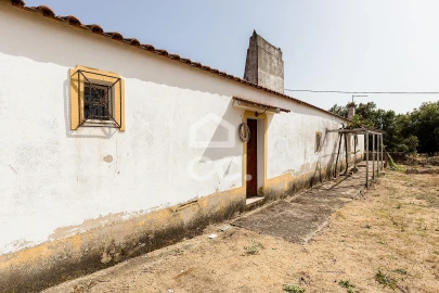 Quinta T2 para Venda em Ameixial (Santa Vitória e São Bento)