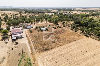 Quinta T2 para Venda em Ameixial (Santa Vitória e São Bento)