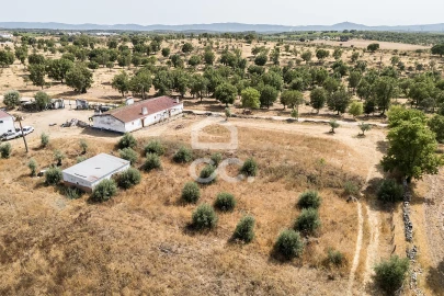 Quinta T2 para Venda em Ameixial (Santa Vitória e São Bento)
