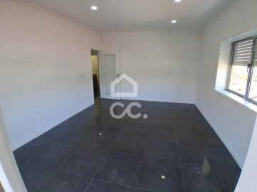 Apartamento T3 para Venda em Fânzeres e São Pedro da Cova