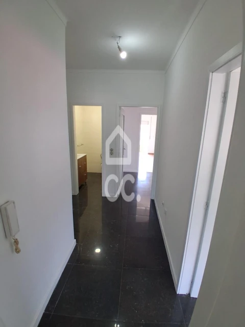 Apartamento T3 para Venda em Fânzeres e São Pedro da Cova