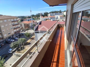 Apartamento T3 para Venda em Fânzeres e São Pedro da Cova
