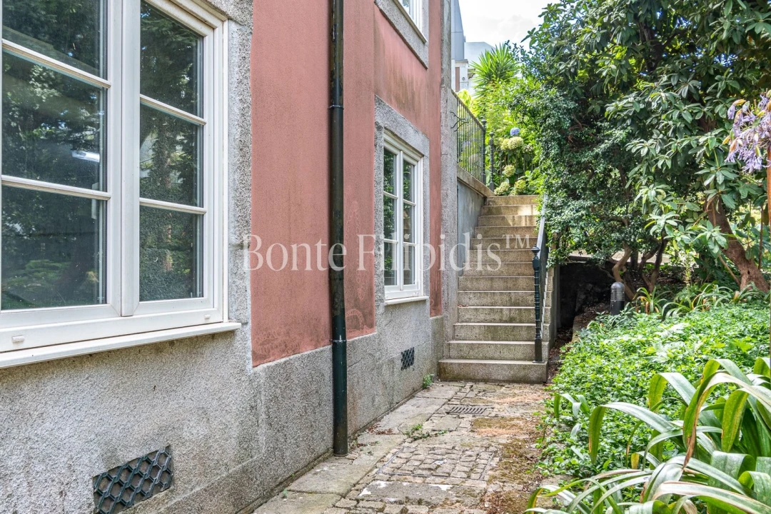 Apartamento T4 para Arrendamento em Cedofeita, Santo Ildefonso, Sé, Miragaia, São Nicolau e Vitória Foto 40
