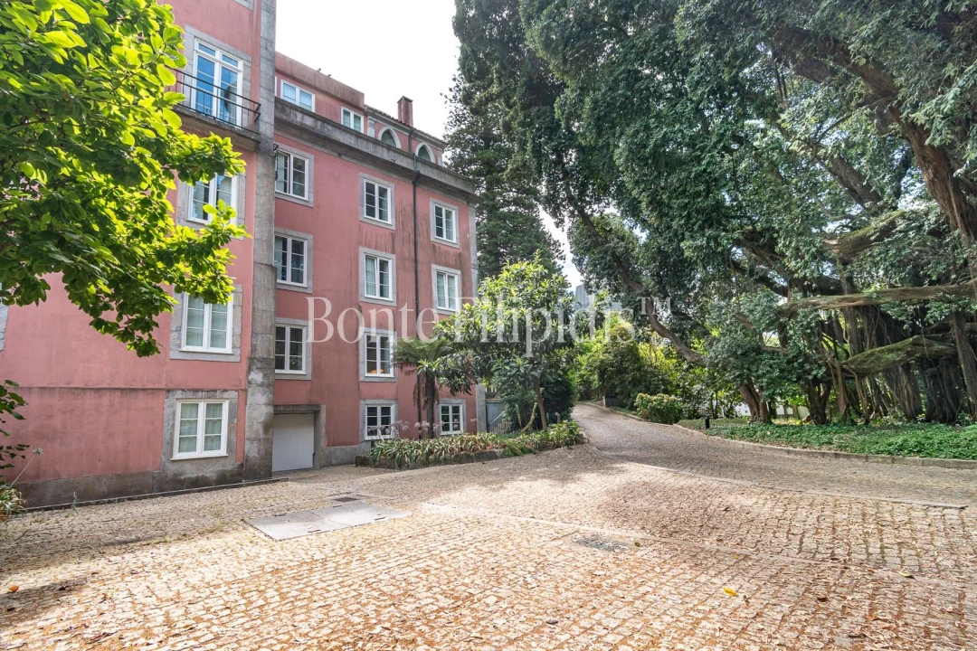 Apartamento T4 para Arrendamento em Cedofeita, Santo Ildefonso, Sé, Miragaia, São Nicolau e Vitória Foto 38