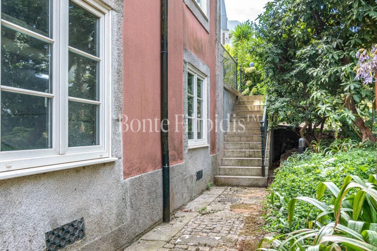 Apartamento T4 para Arrendamento em Cedofeita, Santo Ildefonso, Sé, Miragaia, São Nicolau e Vitória Foto 40