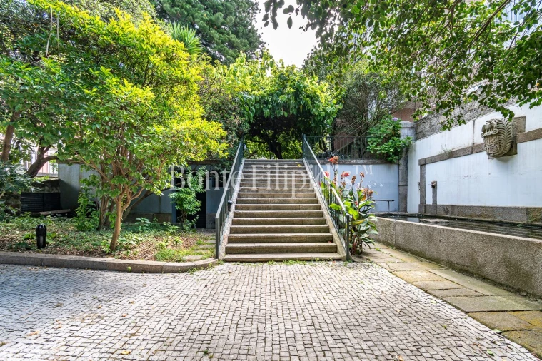 Apartamento T4 para Arrendamento em Cedofeita, Santo Ildefonso, Sé, Miragaia, São Nicolau e Vitória Foto 2