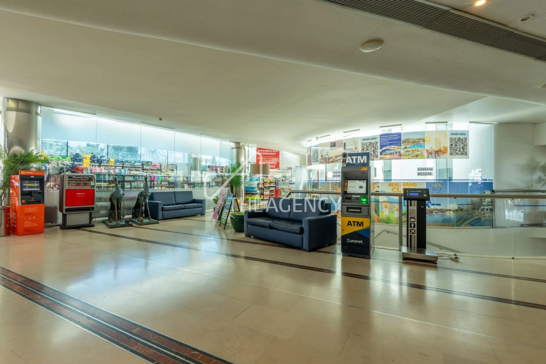 Apartamento T1 para Venda em Albufeira e Olhos de Água Foto 21