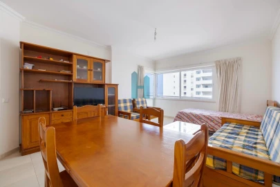 Apartamento T1 para Venda em Portimão