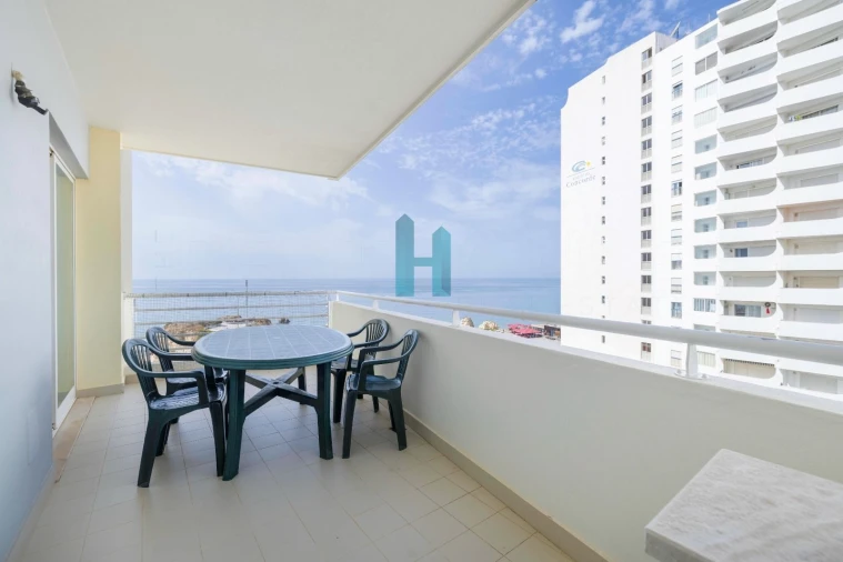 Apartamento T1 para Venda em Portimão Foto 3