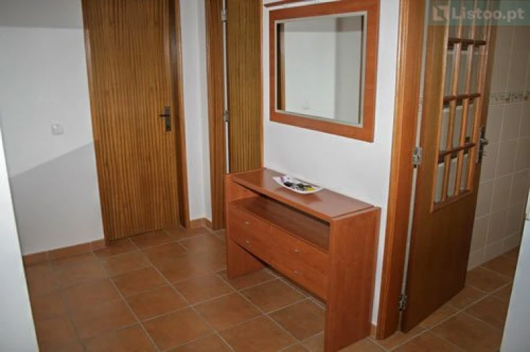 Apartamento T1 para Venda em Lagos (São Sebastião e Santa Maria) Foto 7