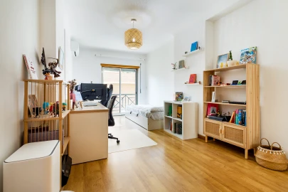 Apartamento T3 para Venda em Vialonga
