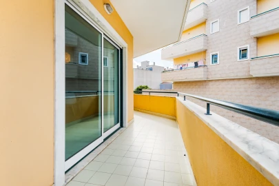 Apartamento T3 para Venda em Vialonga