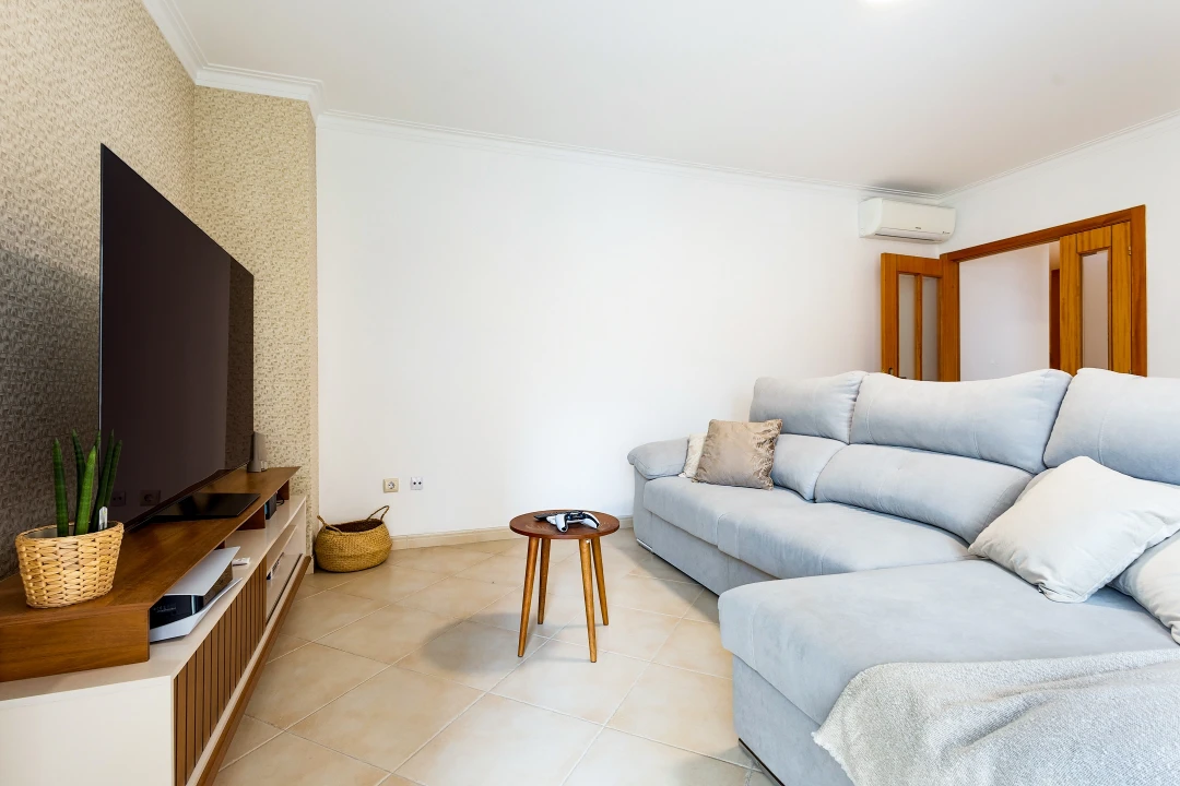 Apartamento T3 para Venda em Vialonga Foto 5