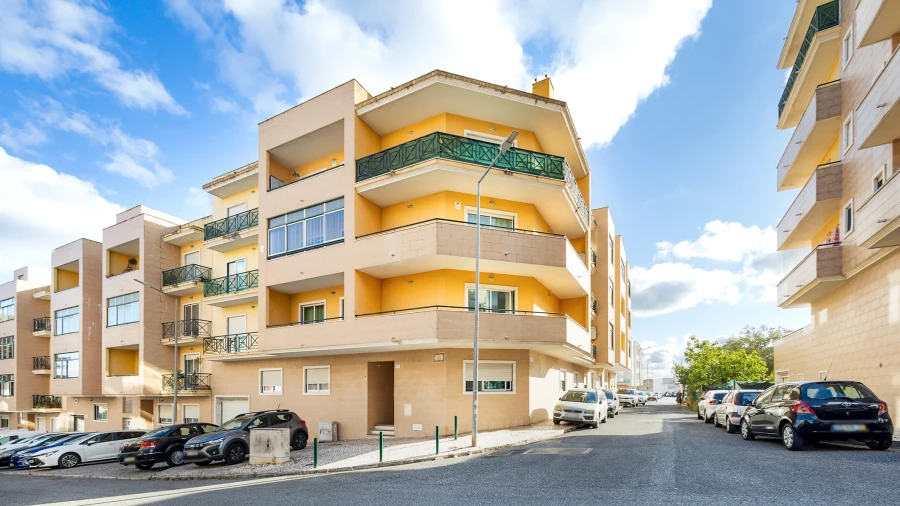 Apartamento T3 para Venda em Vialonga