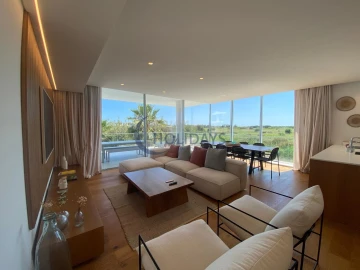 Apartamento T3 para Arrendamento férias em Quarteira