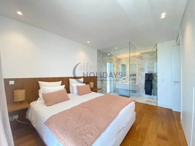 Apartamento T3 para Arrendamento férias em Quarteira Foto 20