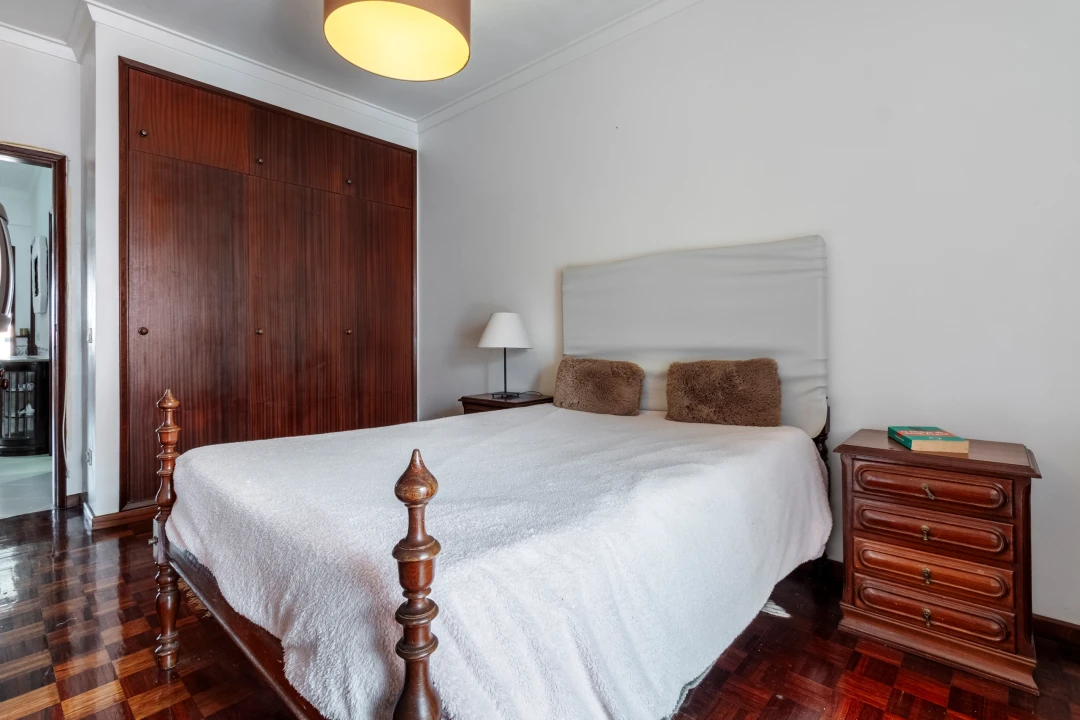 Apartamento T2 para Venda em Algueirão-Mem Martins Foto 13