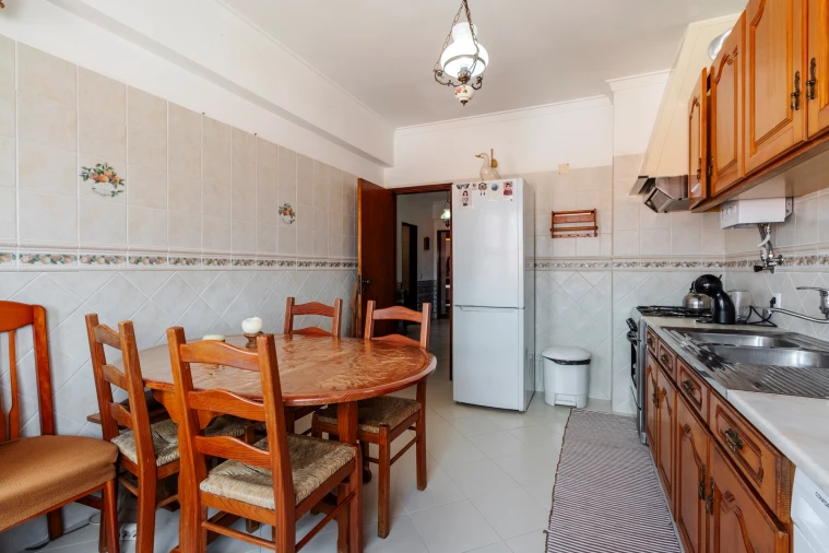 Apartamento T2 para Venda em Algueirão-Mem Martins Foto 21