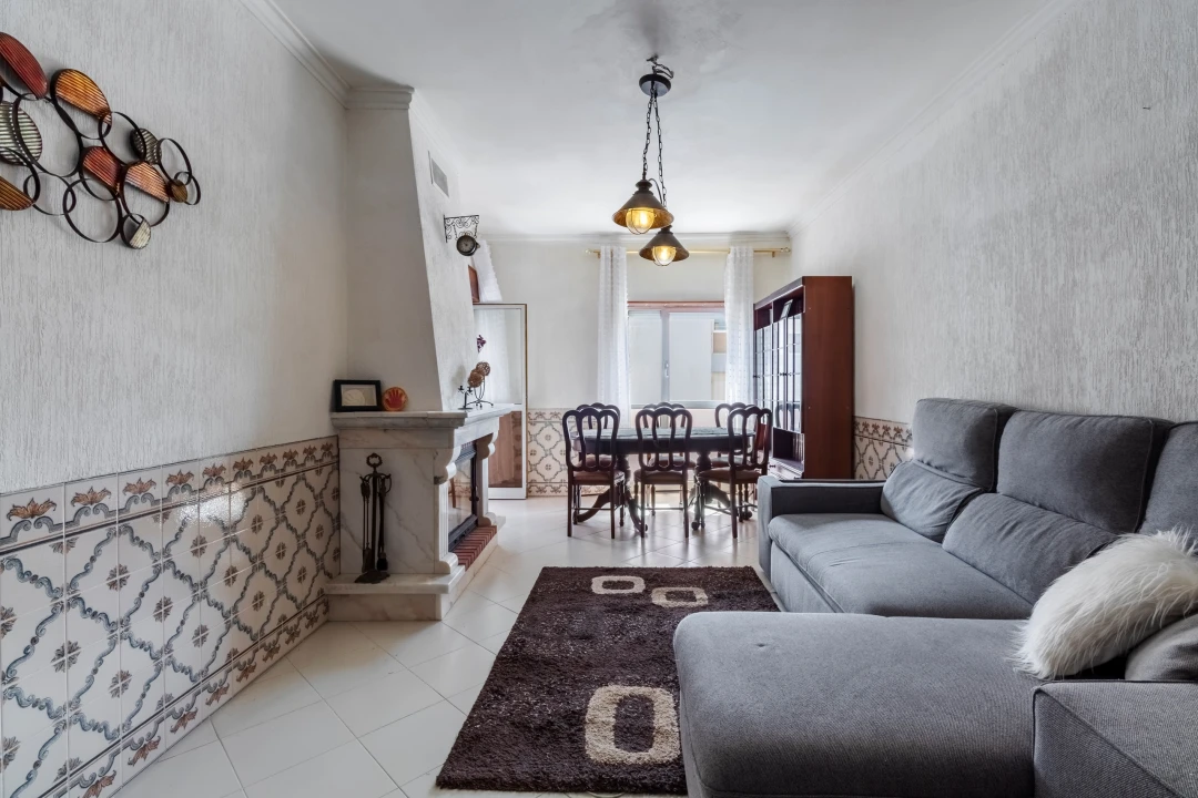 Apartamento T2 para Venda em Algueirão-Mem Martins Foto 5