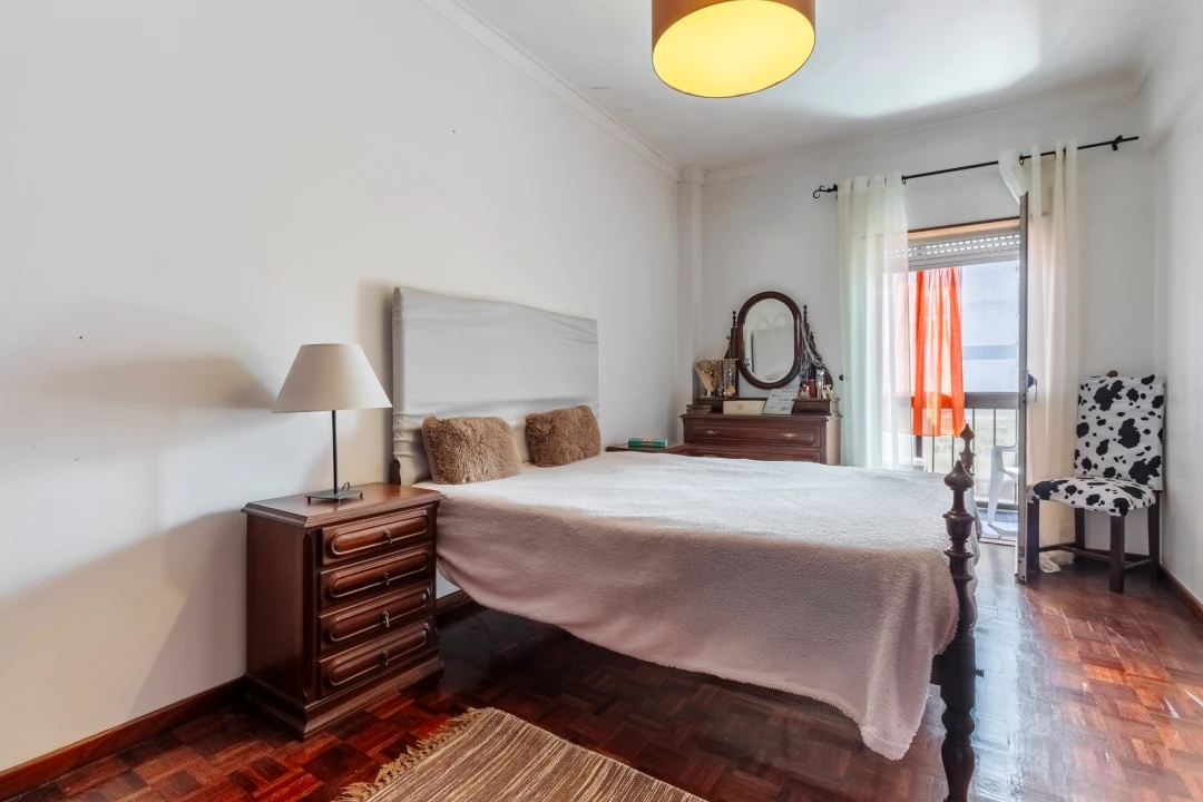 Apartamento T2 para Venda em Algueirão-Mem Martins Foto 10