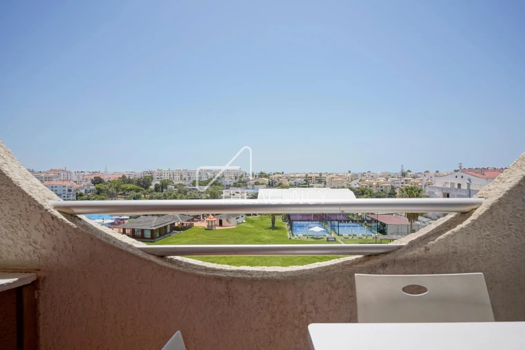 Apartamento T1 para Venda em Albufeira e Olhos de Água Foto 6