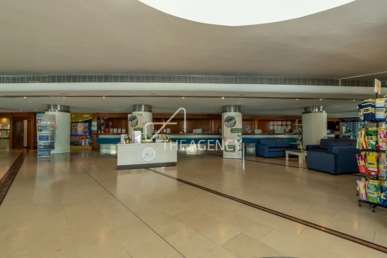 Apartamento T1 para Venda em Albufeira e Olhos de Água Foto 21